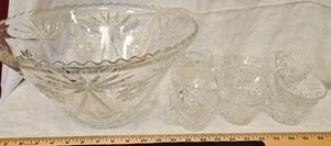 lot 131 image: Vintage Glass Punch Bowl Set with 10 Cups