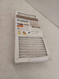 lot 16312 image: Lot Of 10x20x1 Filters, 4 Pack