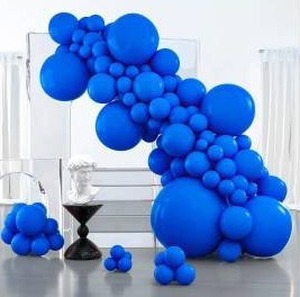 lot 16347 image: PartyWoo Royal Blue Balloons