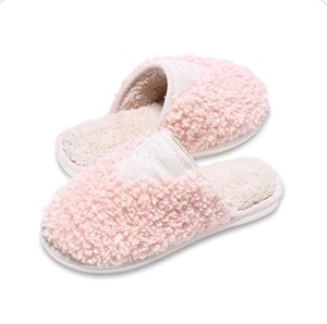 lot 16360 image: GOEWY Cozy Fuzzy Slippers, Women EU Size 40-41