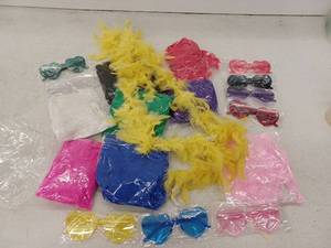 lot 16378 image: Feather Boas And Heart Glasses