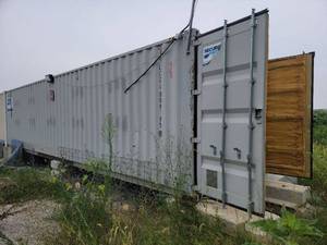 lot 2076 image: Bitcoin Mining Trailer 120 ft.