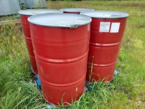 lot 125 image: Used Metal Drums - Lot of 4
