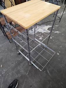 lot 62603 image: Trinity kitchen cart