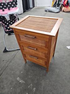 lot 62606 image: 3-drawer bamboo accent nightstand or side table