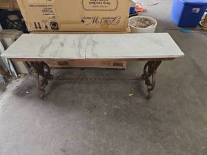 lot 62617 image: Vintage Marble Top Entryway Bench