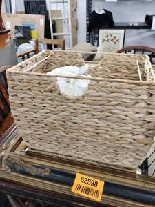lot 62619 image: rectangular water hyacinth wicker storage basket