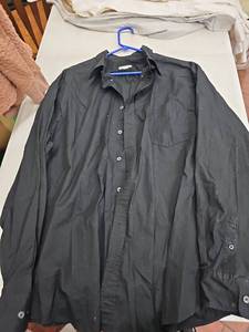 lot 63386 image: Merona XXL button-up Shirt - Black