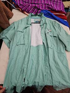 lot 63401 image: Magellan Outdoors Fish Gear shirt - 2XL