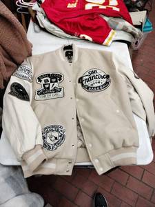lot 63456 image: H&M beige Varsity jacket - M