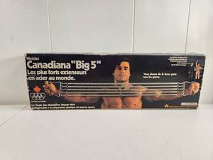 lot 130 image: Vintage Weider Canadiana Big 5 Steel Cable Chest Expander Exercise Set In Original Box