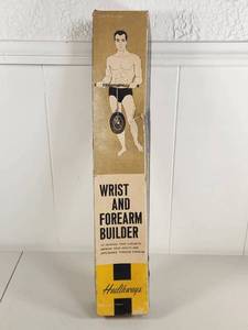 lot 137 image: Vintage Healthways Wrist and Forearm Builder Cat. No. 5424 In Original Box