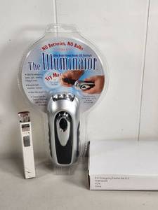 lot 154 image: Flashlight Bundle Vintage&nbsp
