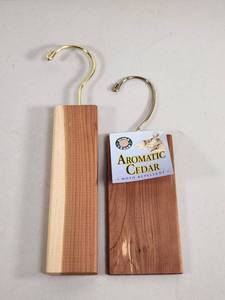 lot 160 image: Super Cedar Aromatic Cedar Moth Repellent Hangers 2-Pack