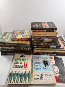 lot 189 image: Lot of 20 Books Mixed Titles Including Modern Chemistry, Gone with the Wind, We Americans