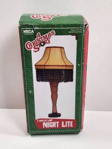 lot 202 image: NECA A Christmas Story 5 Inch Leg Lamp Night Lite