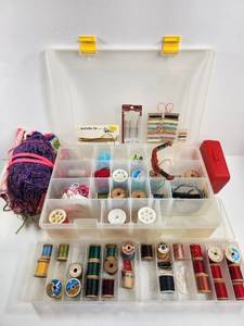 lot 208 image: Vintage Sewing and Craft Supply Lot