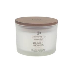 lot 511 image: Chesapeake Bay Candle Scented Candle Peace  Tranquility (cashmere jasmine) 3-Wick Coffee Table Jar - Retail $25