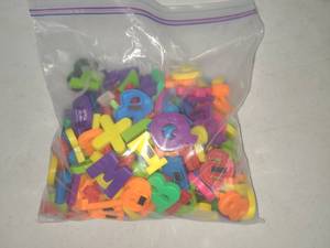 lot 18 image: Zipit Colorful Number and Symbol Magnetic Tiles Bag Lot