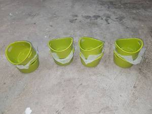lot 30 image: 8 Lime Green Plastic Buckets with Handles