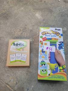 lot 56 image: The Game of Things Humor in a Box and Spirospin Super Quiller Lot