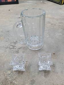 lot 79 image: Glass Beer Mug with 2 Shot Glasses