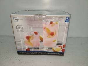 lot 91 image: Mainstays Tennyson Drinking Glass Set 12 Pieces