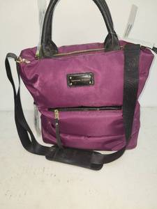 lot 95 image: Adrienne Vittadini Tote Bag Purple Black Handles