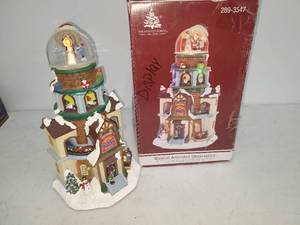 lot 125 image: Enchanted Forest Musical Animated Observatory 289-3547