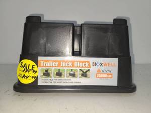 lot 138 image: Hoxwell Trailer Jack Block 25000 Lbs G.V.W