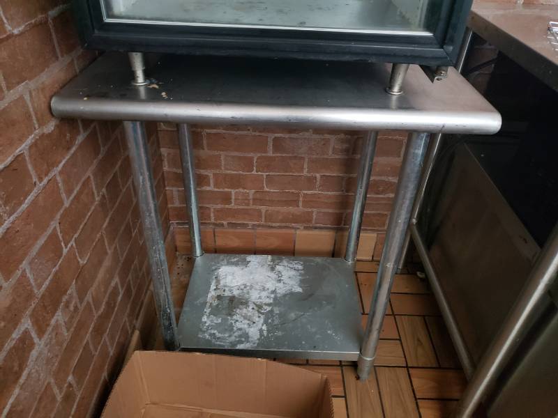 lot 3002 image: Stainless steel worktop table