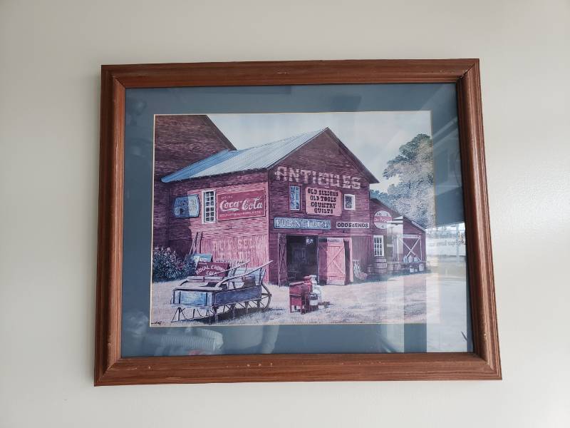 lot 3038 image: Lot of 3 Pictures on wall Country Scene