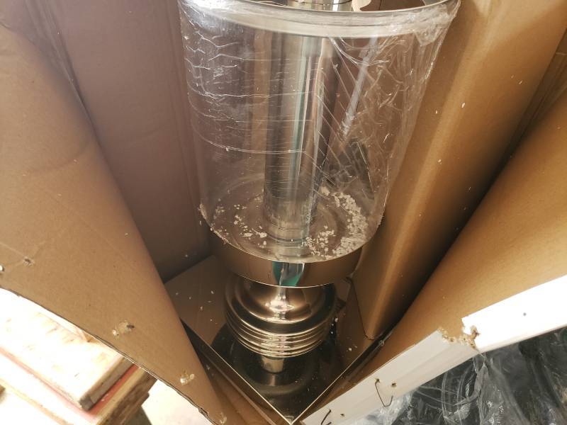 lot 3074 image: 8 12 QT Stainless Juice Dispenser - looks new