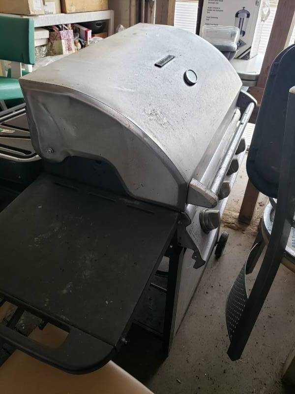 lot 3080 image: Gas Grill as pictured