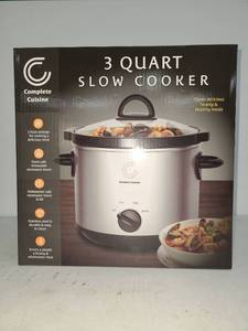 lot 10 image: Complete Cuisine 3 Quart Slow Cooker