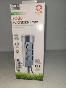 lot 18 image: Power Gear 6-Outlet Yard Stake Timer Outdoor Plug-In