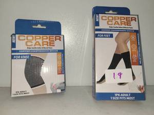 lot 19 image: Copper Care Compression Brace and Socks Set Knee Feet Adult
