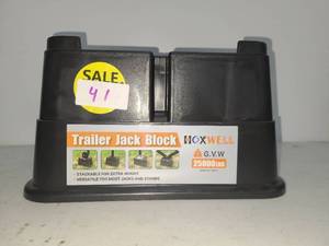 lot 41 image: Boxwell Trailer Jack Block 25000 lbs GVW