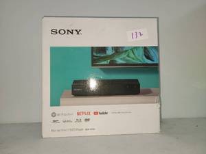 lot 132 image: Sony BDP-S3700 Blu-ray DiscDVD Player