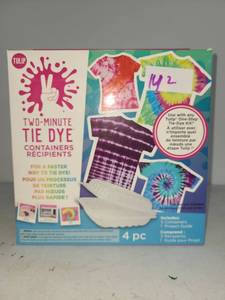 lot 142 image: Tulip Two-Minute Tie Dye Containers 4 pc
