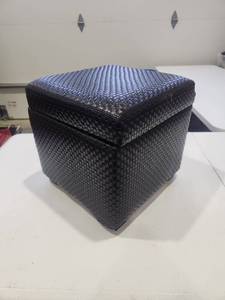 lot 29 image: Black Woven Storage Box with Lid and Brass Hinges