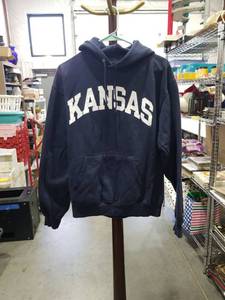 lot 1158 image: Champion Kansas Hoodie Sweatshirt Size M