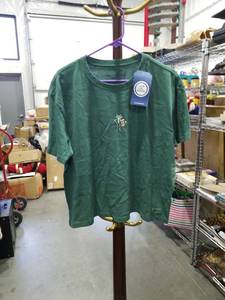 lot 1264 image: Life is Good Crusher Womens T-Shirt Size L Green