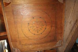 lot 2500 image: Antique Game Board
