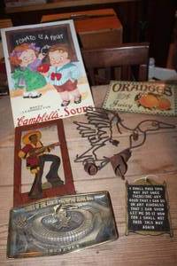 lot 2507 image: Metal Dcor Signs & More