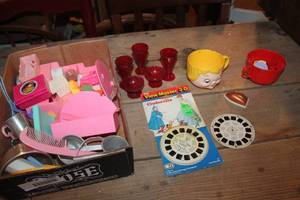 lot 2509 image: NIP View Master Cinderella Reels, Toy Dishes & More