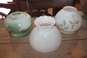 lot 2349 image: 2 Vintage Lamp Shades Hobnail has chip