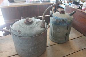 lot 2356 image: 2 Vintage Gas Cans