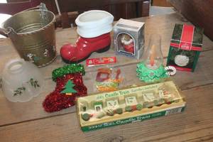 lot 2438 image: Vintage Santa Boot, Train Candle Set & More