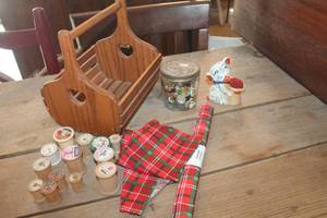 lot 2447 image: Jar of Vtg. Buttons, Pin Cushion, Spools & More